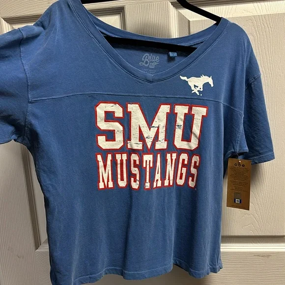 SMU mustangs women’s T Shirt XL Lg Med and NEW - Picture 1 of 5